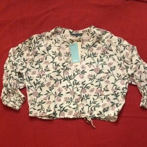 Shore NWT Butterfly Floral Cropped Blouse